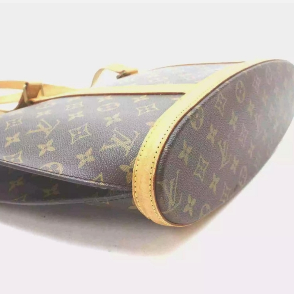 Louis Vuitton Shoulder Bag